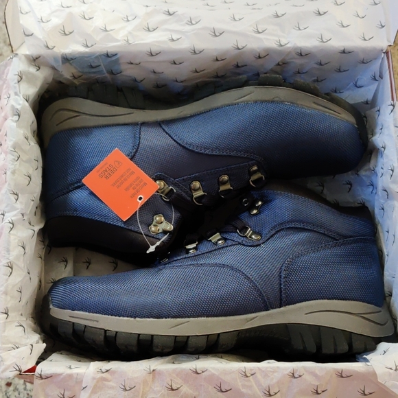 Dear Stags Waterproof hiking boots HE - Picture 1 of 9